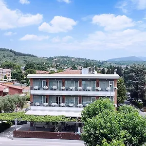 Hotel Benaco Garda ***s, Garde
